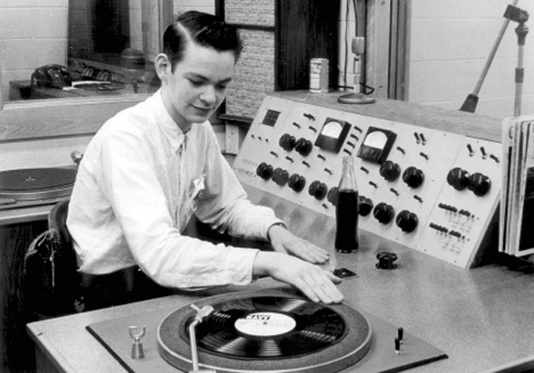 Vintage Radio Station